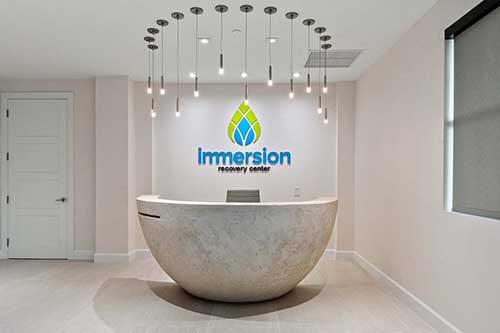 immersion-recovery-center-entrance-500w