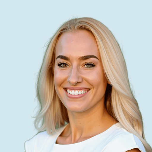 Chloe Seddon-HeadshotPro